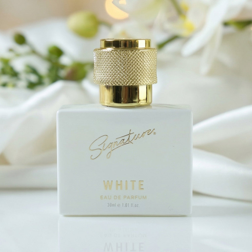 Signature premium white scent perfume spray